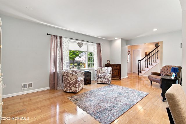 46 Hedgewood Road, Howell, NJ 07731