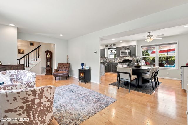 46 Hedgewood Road, Howell, NJ 07731