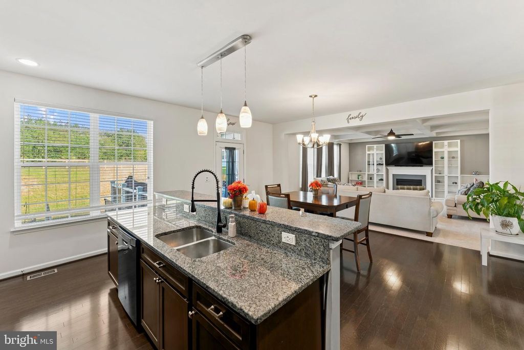 18 ORCHID LN, Stafford, VA 22554