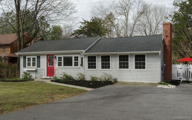 307 Sepasco Lake, Rhinebeck, NY 12572