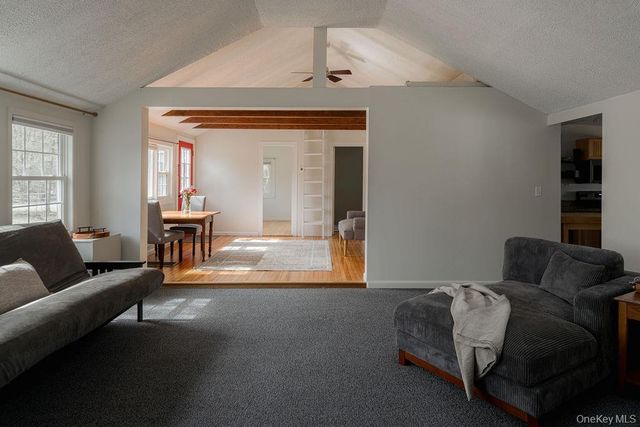307 Sepasco Lake, Rhinebeck, NY 12572