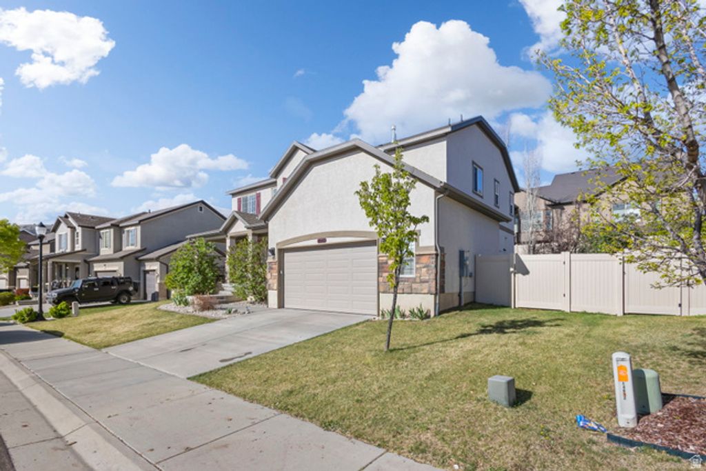 Image 29 of property listing at 14662 S BIRKEN ST, Herriman, UT 84096
