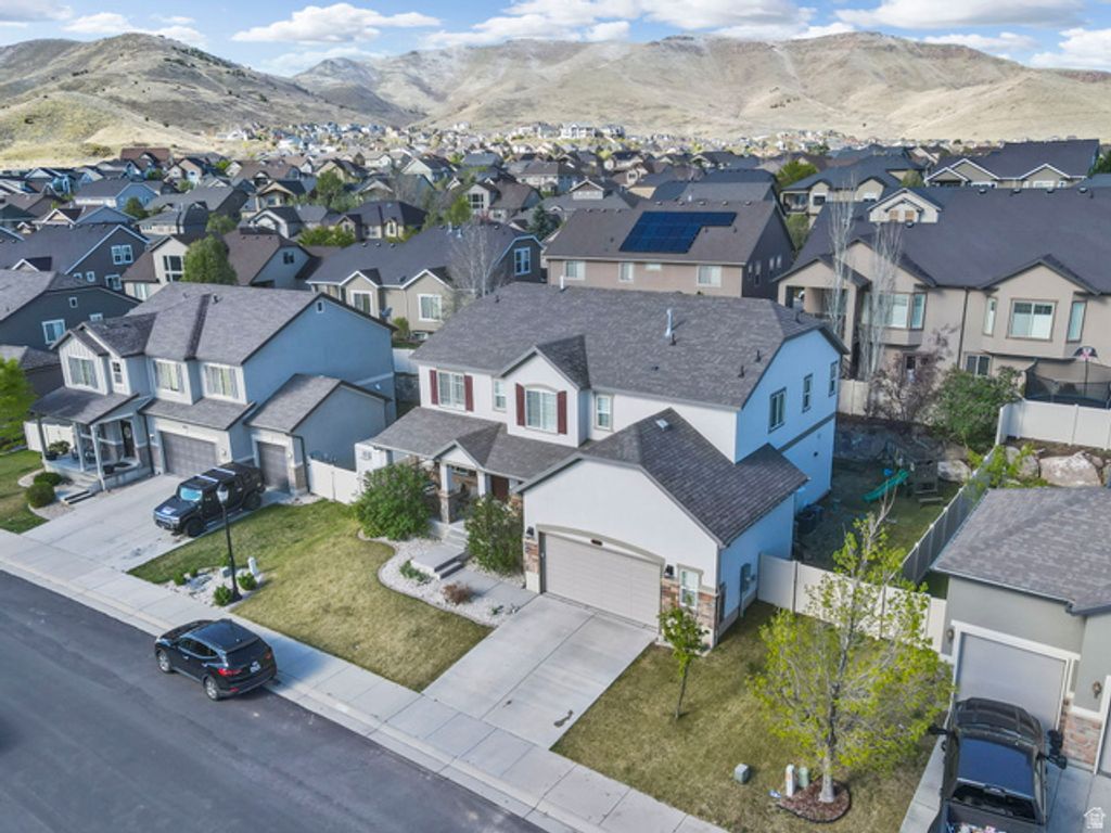 Image 33 of property listing at 14662 S BIRKEN ST, Herriman, UT 84096