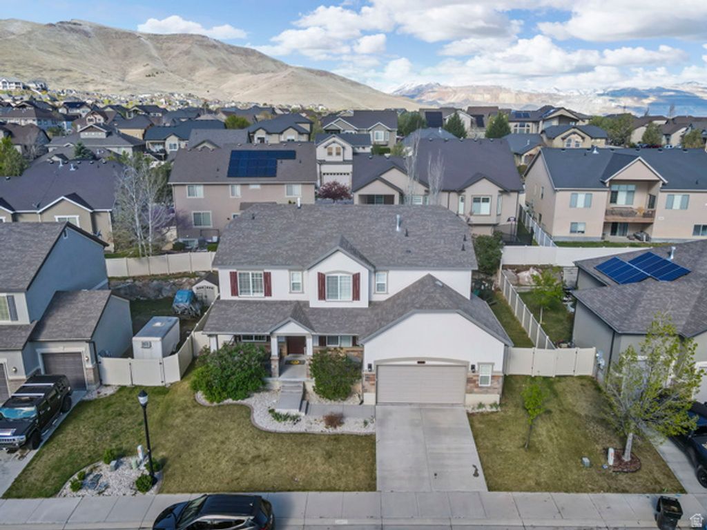 Image 34 of property listing at 14662 S BIRKEN ST, Herriman, UT 84096