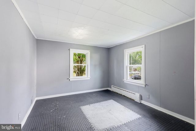 48 POLAND ST, Trenton, NJ 08638