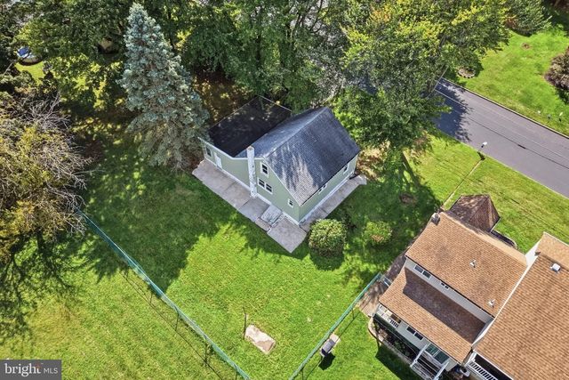 48 POLAND ST, Trenton, NJ 08638