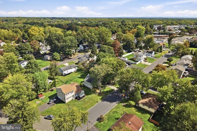 48 POLAND ST, Trenton, NJ 08638