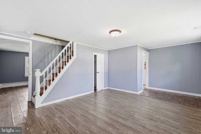 48 POLAND ST, Trenton, NJ 08638