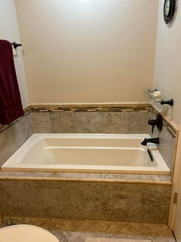 5 Par Lane, Pine Bluff, AR 71603