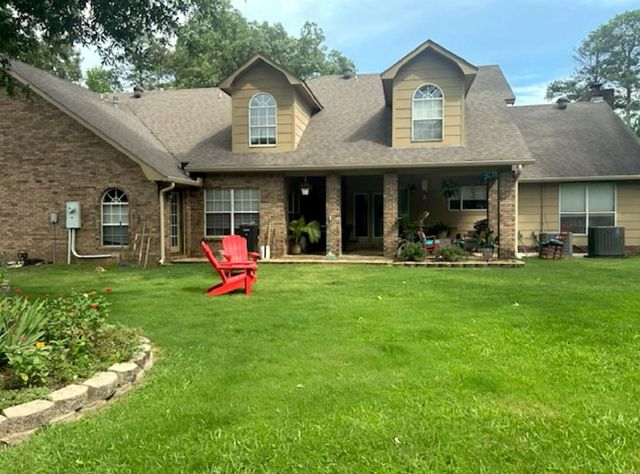 5 Par Lane, Pine Bluff, AR 71603