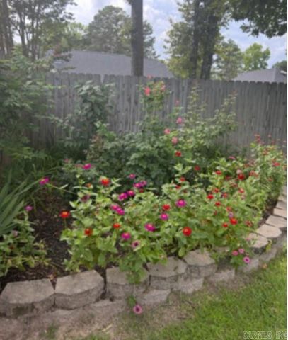 5 Par Lane, Pine Bluff, AR 71603