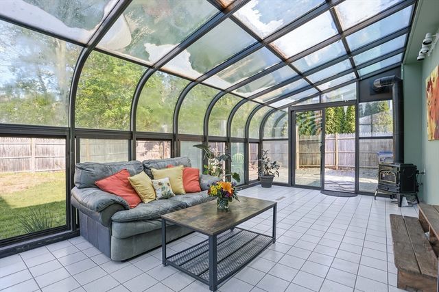 45 First St, Chelmsford, MA 01824