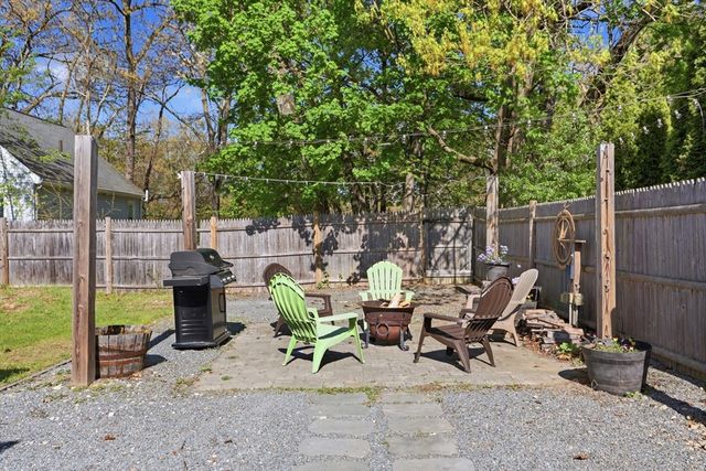 45 First St, Chelmsford, MA 01824