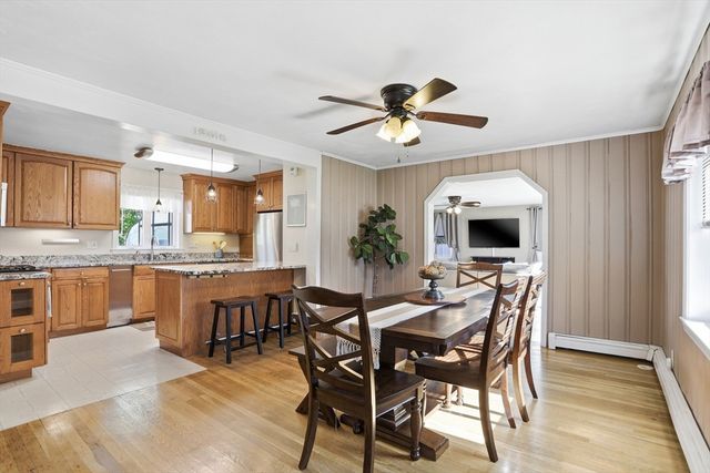 45 First St, Chelmsford, MA 01824