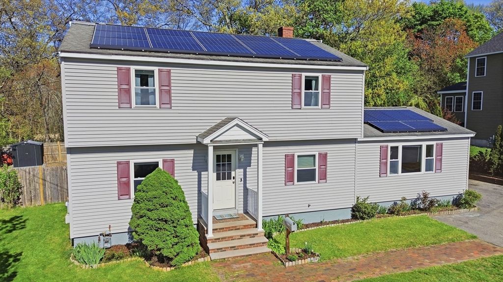 45 First St, Chelmsford, MA 01824