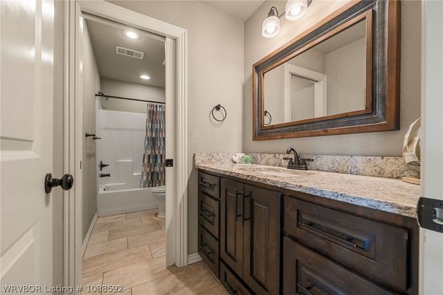 7727 Belmont Drive, Alma, AR 72921