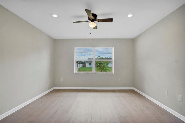 2925 DELROSE DRIVE N, Lakeland, FL 33805