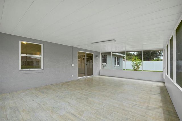 2925 DELROSE DRIVE N, Lakeland, FL 33805