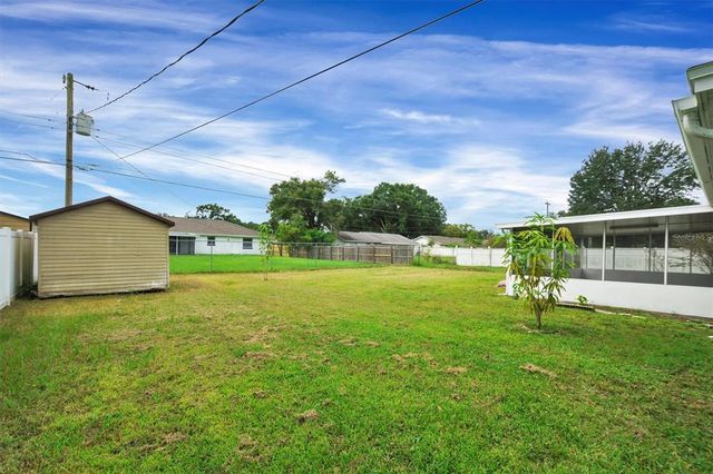 2925 DELROSE DRIVE N, Lakeland, FL 33805