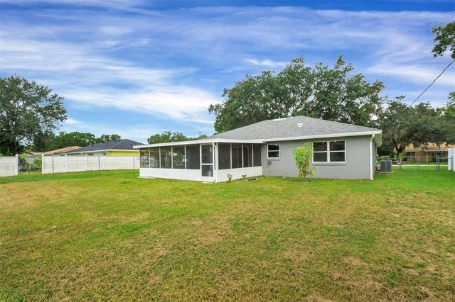 2925 DELROSE DRIVE N, Lakeland, FL 33805