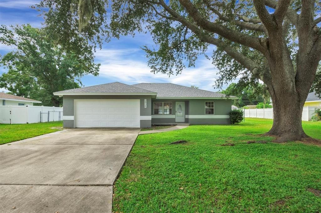 2925 DELROSE DRIVE N, Lakeland, FL 33805