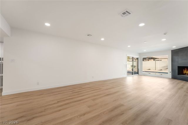 3516 East Twain Avenue, Las Vegas, NV 89121