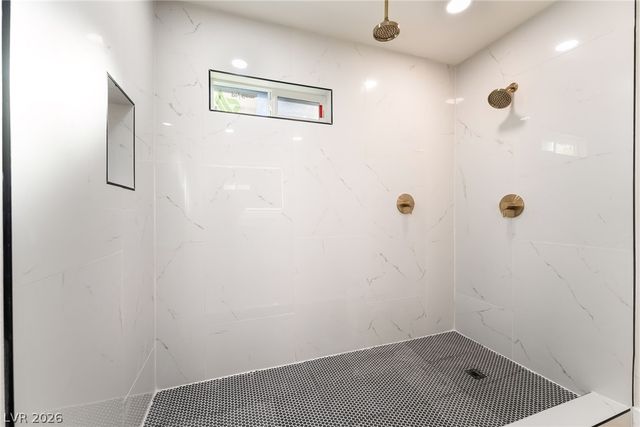 3516 East Twain Avenue, Las Vegas, NV 89121