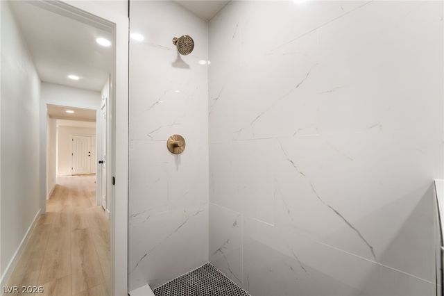 3516 East Twain Avenue, Las Vegas, NV 89121