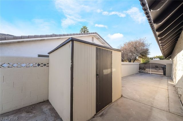 3516 East Twain Avenue, Las Vegas, NV 89121