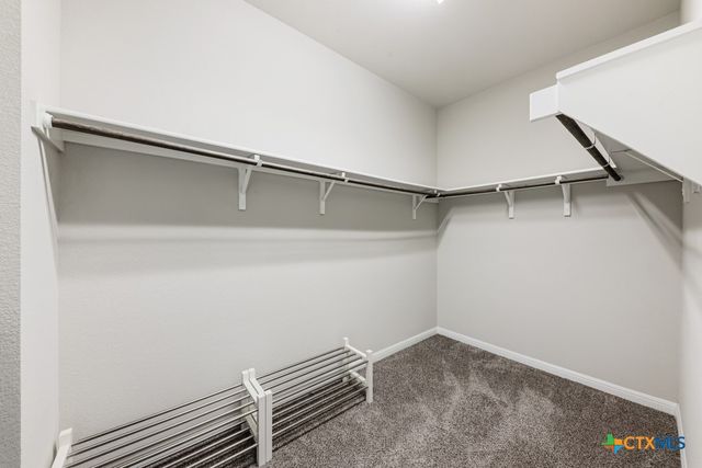 129 Lacey Oak Loop, San Marcos, TX 78666