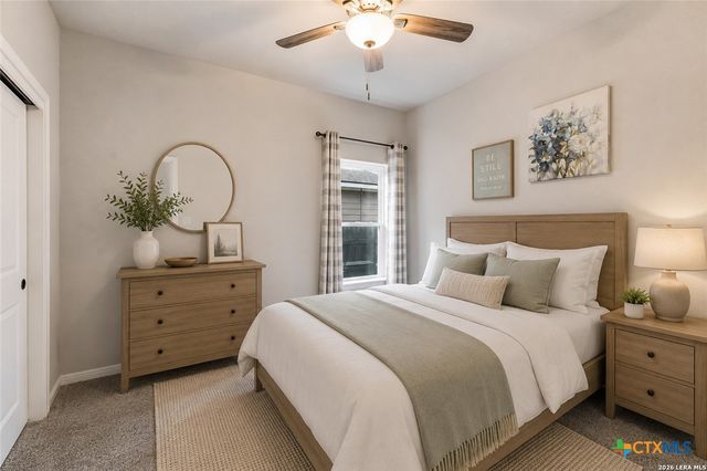 129 Lacey Oak Loop, San Marcos, TX 78666