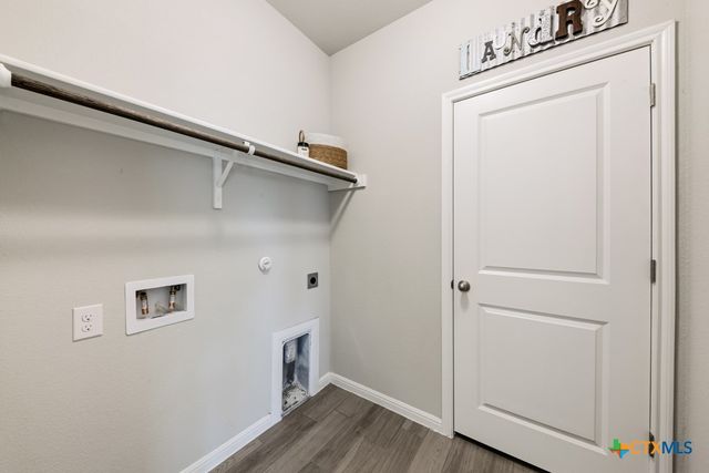 129 Lacey Oak Loop, San Marcos, TX 78666