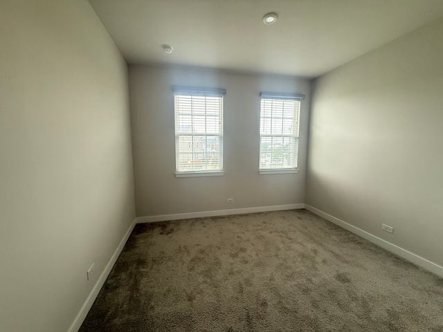 772 Weller Drive, Des Plaines, IL 60016