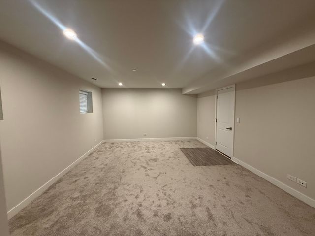 772 Weller Drive, Des Plaines, IL 60016