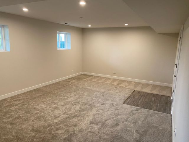 772 Weller Drive, Des Plaines, IL 60016
