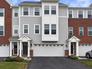 772 Weller Drive, Des Plaines, IL 60016