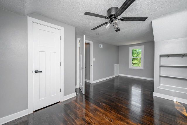7920 W Puetz ROAD, Franklin, WI 53132