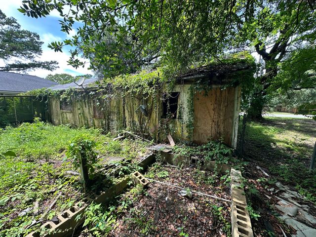 1335 5th Avenue, Charleston, SC 29407