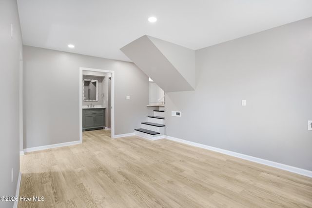 335 Sabra Drive, Wilmington, NC 28405