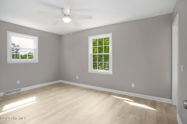 335 Sabra Drive, Wilmington, NC 28405