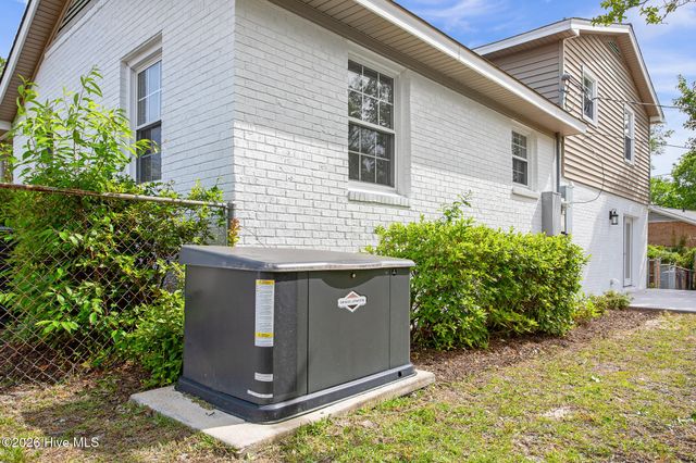 335 Sabra Drive, Wilmington, NC 28405