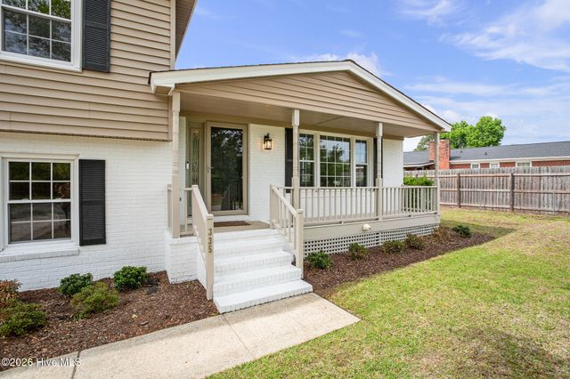 335 Sabra Drive, Wilmington, NC 28405