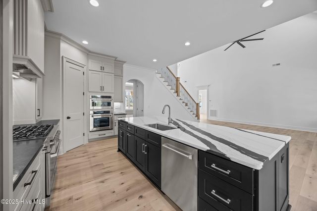 800 Rupert Drive, Greenville, NC 27858