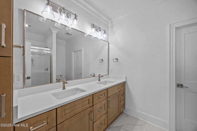 800 Rupert Drive, Greenville, NC 27858