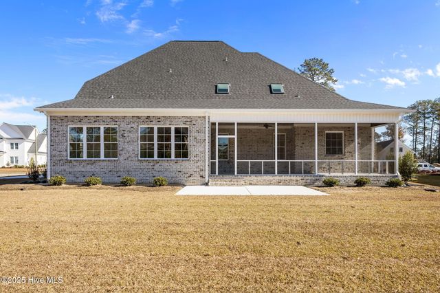 800 Rupert Drive, Greenville, NC 27858