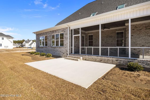 800 Rupert Drive, Greenville, NC 27858