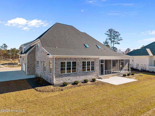 800 Rupert Drive, Greenville, NC 27858