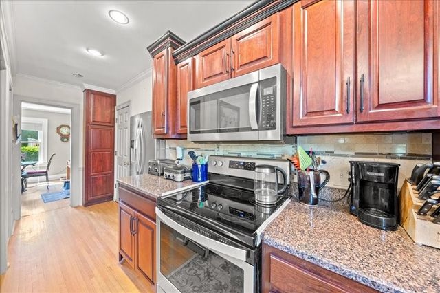 196 Leroy Street, Binghamton, NY 13905