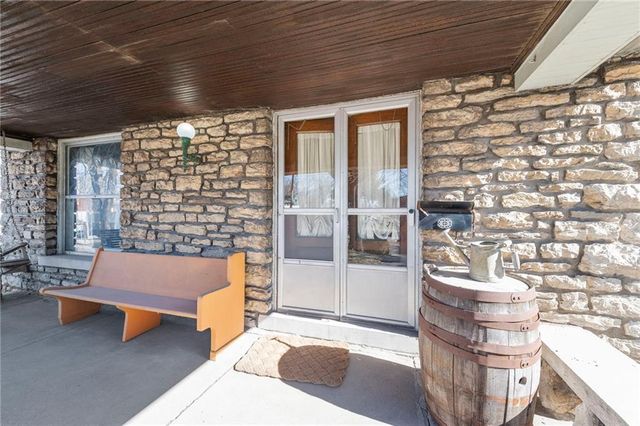 101 Jackson Avenue, Kansas City, MO 64123