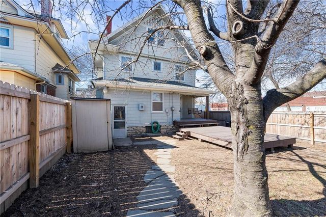 101 Jackson Avenue, Kansas City, MO 64123